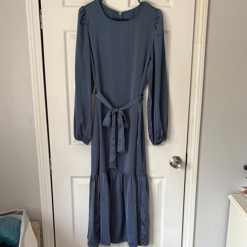 SHEIN Women’s Formal Satin Maxi Dress. NWOTs!